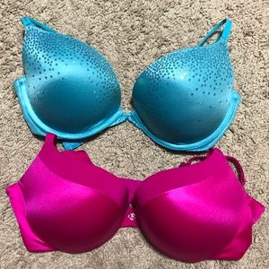 VS very Sexy Push Up Bras x2